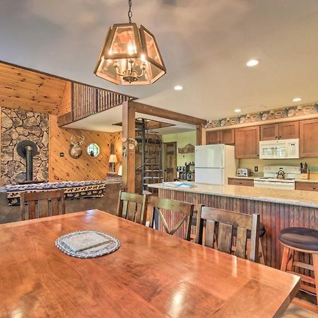 Lake Placid Chalet Deck And Forest Views! Exteriör bild